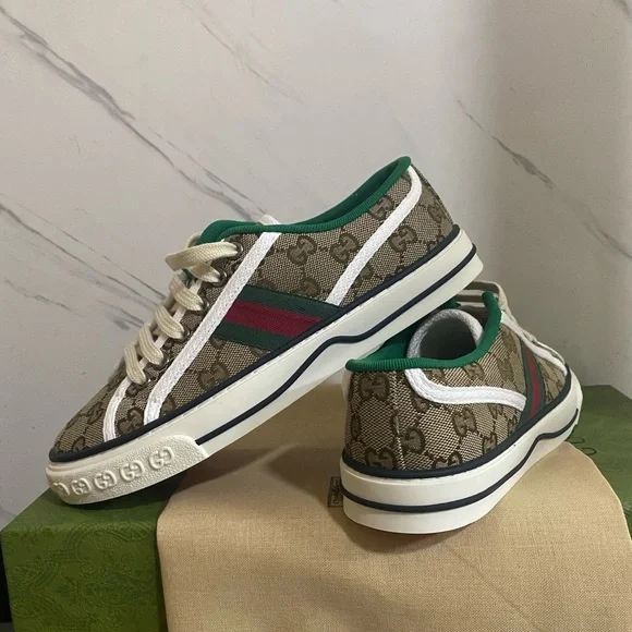 Gucci Women's Tan and Green Logo Sneakers - Picture 4 of 4